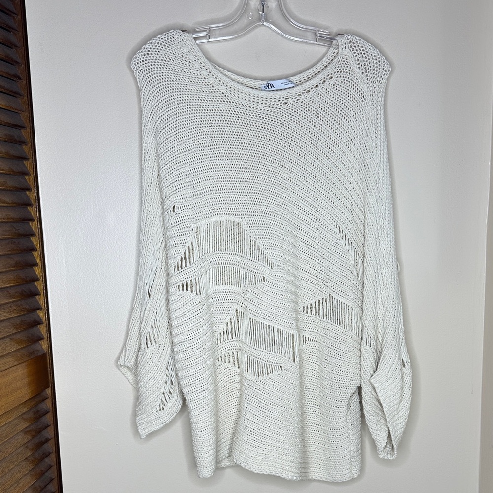Zara pull over Women's Cream Sweater